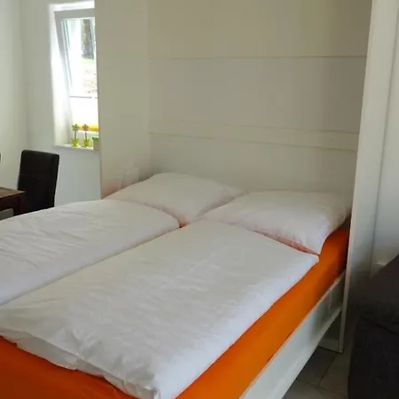 Ferienwohnung Leonie شقة